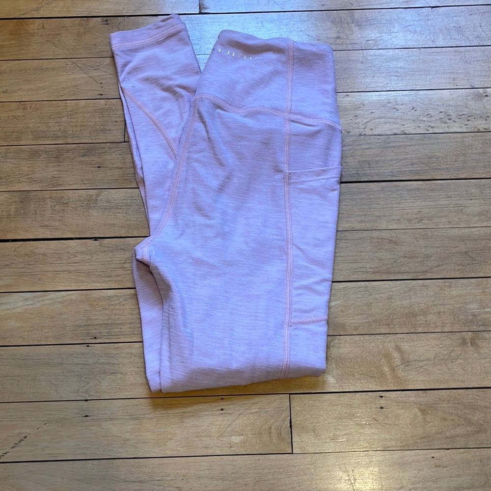 Victoria’s Secret leggings